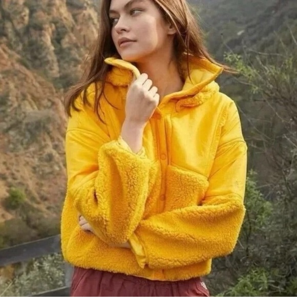 Free People Adventure Awaits Fleece Jacket Small Orangeade NWT - Picture 6 of 10